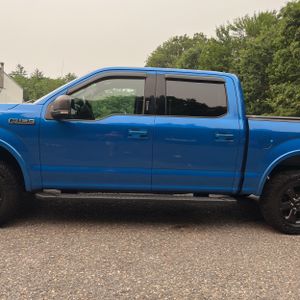 2019 FORD F-150 XLT photo 3