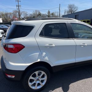 FORD ECOSPORT SE - 9