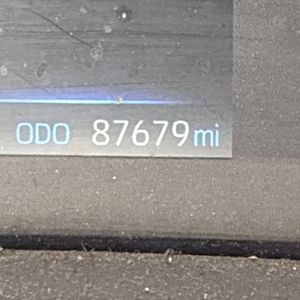 2024 Toyota COROLLA LE thumbnail 42