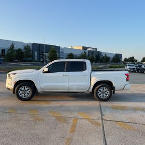 2022 Nissan FRONTIER SV 照片 3