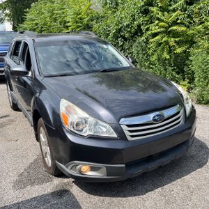 صورة 10 لـ 2010 Subaru OUTBACK PREMIUM