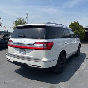 LINCOLN NAVIGATOR RESERVE - 8