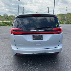 CHRYSLER PACIFICA TOURING L - 7