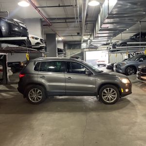 VOLKSWAGEN TIGUAN S 4MOTION - 10