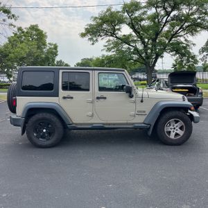 2017 JEEP WRANGLER UNLIMITED SPORT 照片 10