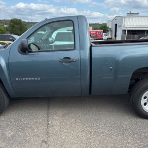 CHEVROLET SILVERADO 1500 WORK TRUCK - 4