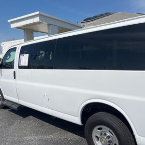 CHEVROLET EXPRESS LS 3500 - 6