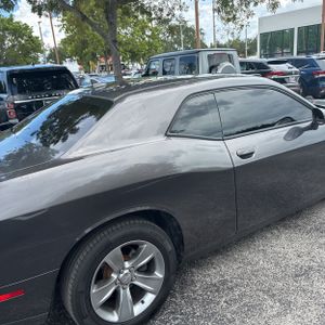 2019 Dodge CHALLENGER SXT — фото 9