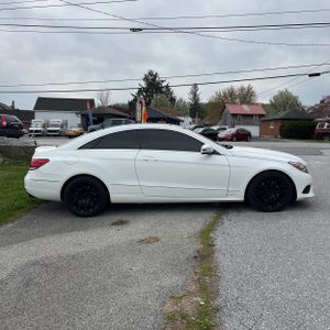 MERCEDES-BENZ E-CLASS - 10