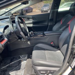 2024 Toyota PRIUS PRIME XSE PREMIUM thumbnail 32