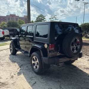 صورة 5 لـ 2017 JEEP WRANGLER UNLIMITED SAHARA