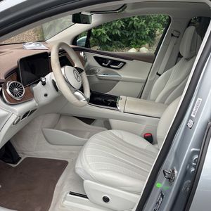 صورة مصغرة 32 لـ 2023 Mercedes-BENZ EQE