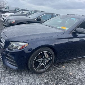 MERCEDES-BENZ E-CLASS - 2