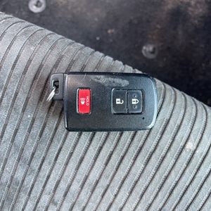 2021 Toyota 4RUNNER SR5 — миниатюра 46