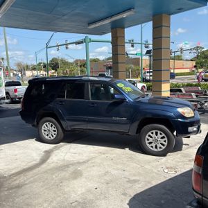 2005 Toyota 4RUNNER SR5 photo 10