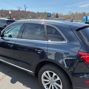 AUDI Q5 2.0T PREMIUM - 6