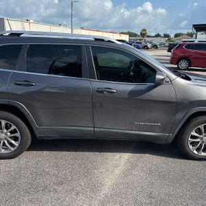 2019 JEEP CHEROKEE LATITUDE PLUS — миниатюра 11