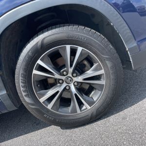 2016 Toyota HIGHLANDER XLE — фото 20