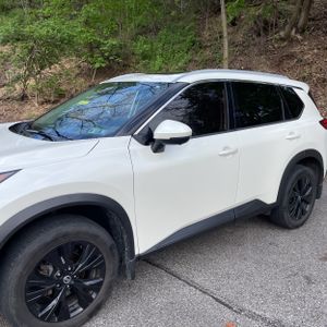 NISSAN ROGUE SV - 2