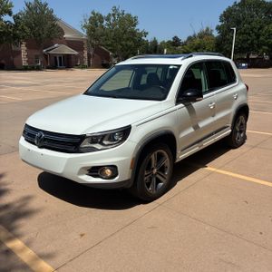 صورة 1 لـ 2017 Volkswagen TIGUAN 2.0T SPORT 4MOTION