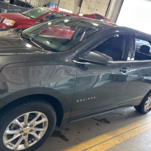 CHEVROLET EQUINOX LT - 2