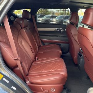 صورة 35 لـ 2025 Genesis GV80 3.5T PRESTIGE