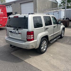 JEEP LIBERTY LIMITED - 8