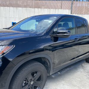 HONDA RIDGELINE BLACK EDITION - 2