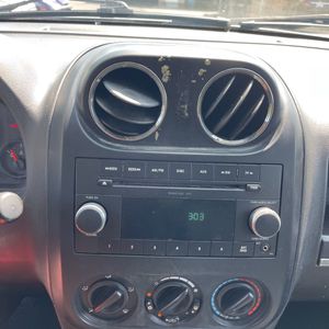 2009 JEEP COMPASS SPORT — миниатюра 34