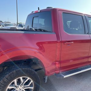 صورة 9 لـ 2022 FORD F-150 LARIAT