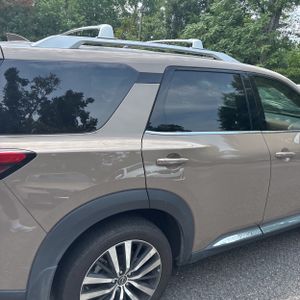 2025 Nissan PATHFINDER PLATINUM 照片 9