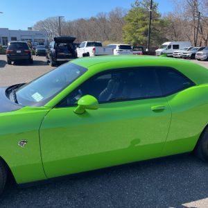 DODGE CHALLENGER SRT HELLCAT - 4