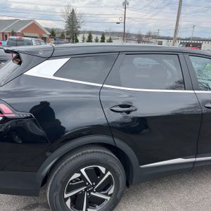 KIA SPORTAGE HYBRID LX - 9