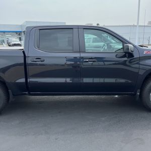 2024 Chevrolet SILVERADO 1500 RST — миниатюра 11