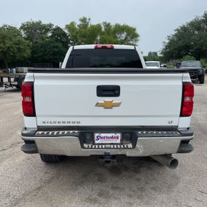 CHEVROLET SILVERADO - 5