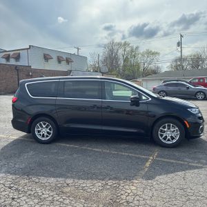 CHRYSLER PACIFICA SELECT - 10