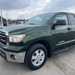 TOYOTA TUNDRA - 2