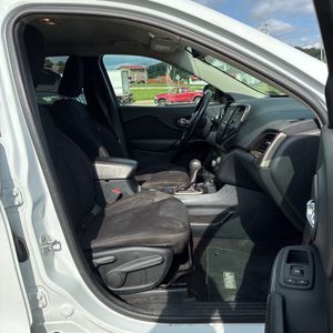 2016 JEEP CHEROKEE LATITUDE — миниатюра 33
