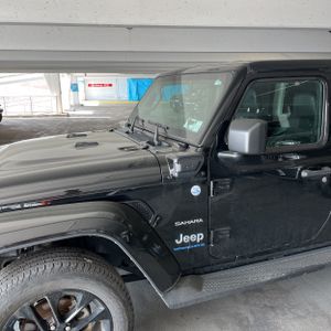 JEEP WRANGLER 4XE SAHARA 4X4 - 2