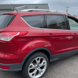 FORD ESCAPE TITANIUM - 9