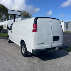 CHEVROLET EXPRESS 3500 - 5