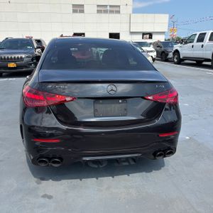 صورة 7 لـ 2023 Mercedes-BENZ C-CLASS AMG