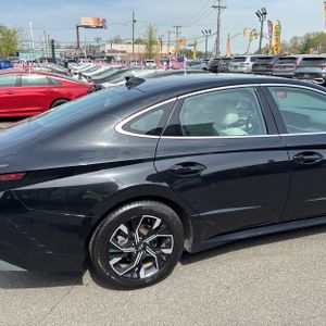 HYUNDAI SONATA SEL - 9