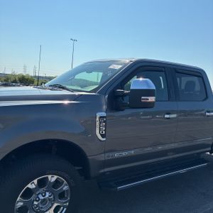FORD F-250 SUPER DUTY LARIAT - 2
