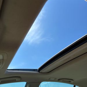 صورة 34 لـ 2010 Infiniti G37 JOURNEY