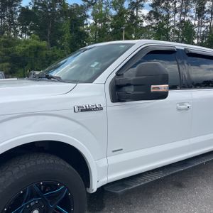 FORD F-150 LARIAT - 2