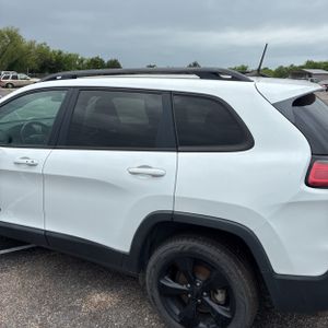 JEEP CHEROKEE ALTITUDE - 6
