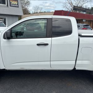 CHEVROLET COLORADO WORK TRUCK - 4