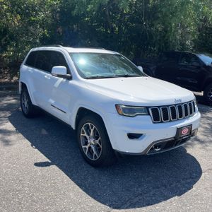 صورة مصغرة 12 لـ 2018 JEEP GRAND CHEROKEE STERLING EDITION