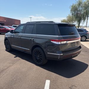 صورة 5 لـ 2022 Lincoln NAVIGATOR BLACK LABEL